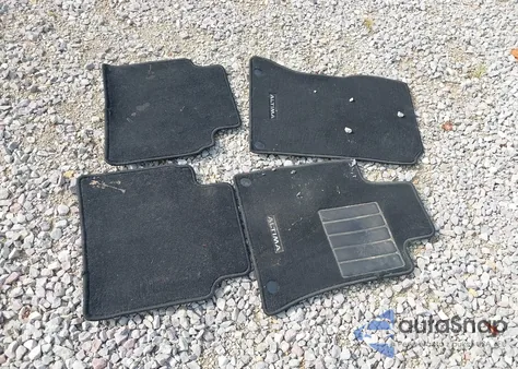 2019 Nissan Altima 2.5 Sv z USA, uszkodzony, nr VIN 1N4BL4DV7KC200779